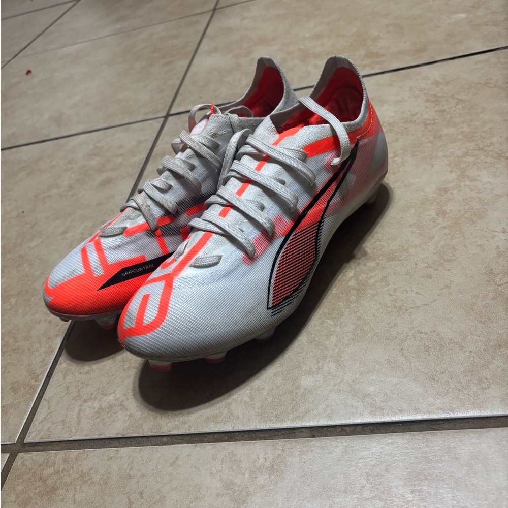 Men's White and Orange Soccer Cleats